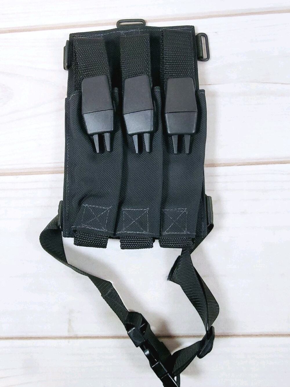 Tactical Triple Magazine Pouch For .40 .45 .22 & 9mm Molle Mag Carrier Holder